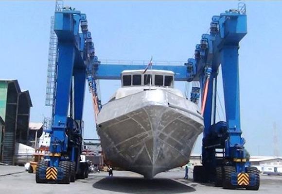 Thuyền và Thuyền Cẩu