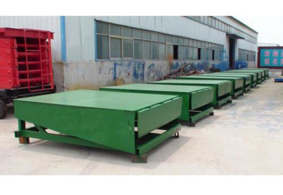 Cầu thủy lực cố định