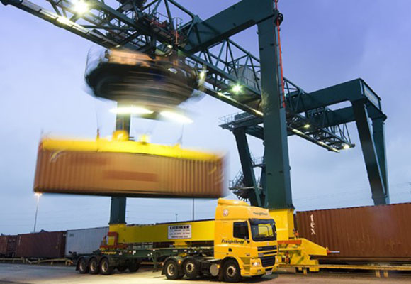 Cần cẩu giàn container trên đường sắt cao cấp