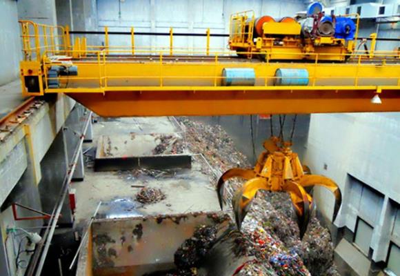 Cần cẩu đôi với Cẩu