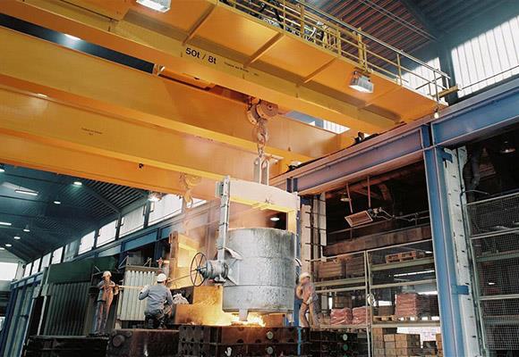 Loại Cầu Dài Đôi QDY Đúc Crane