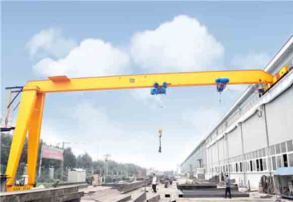 Cần cẩu giàn nửa dầm đơn