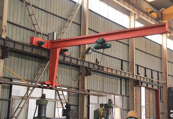 Tua du lịch Jib Crane